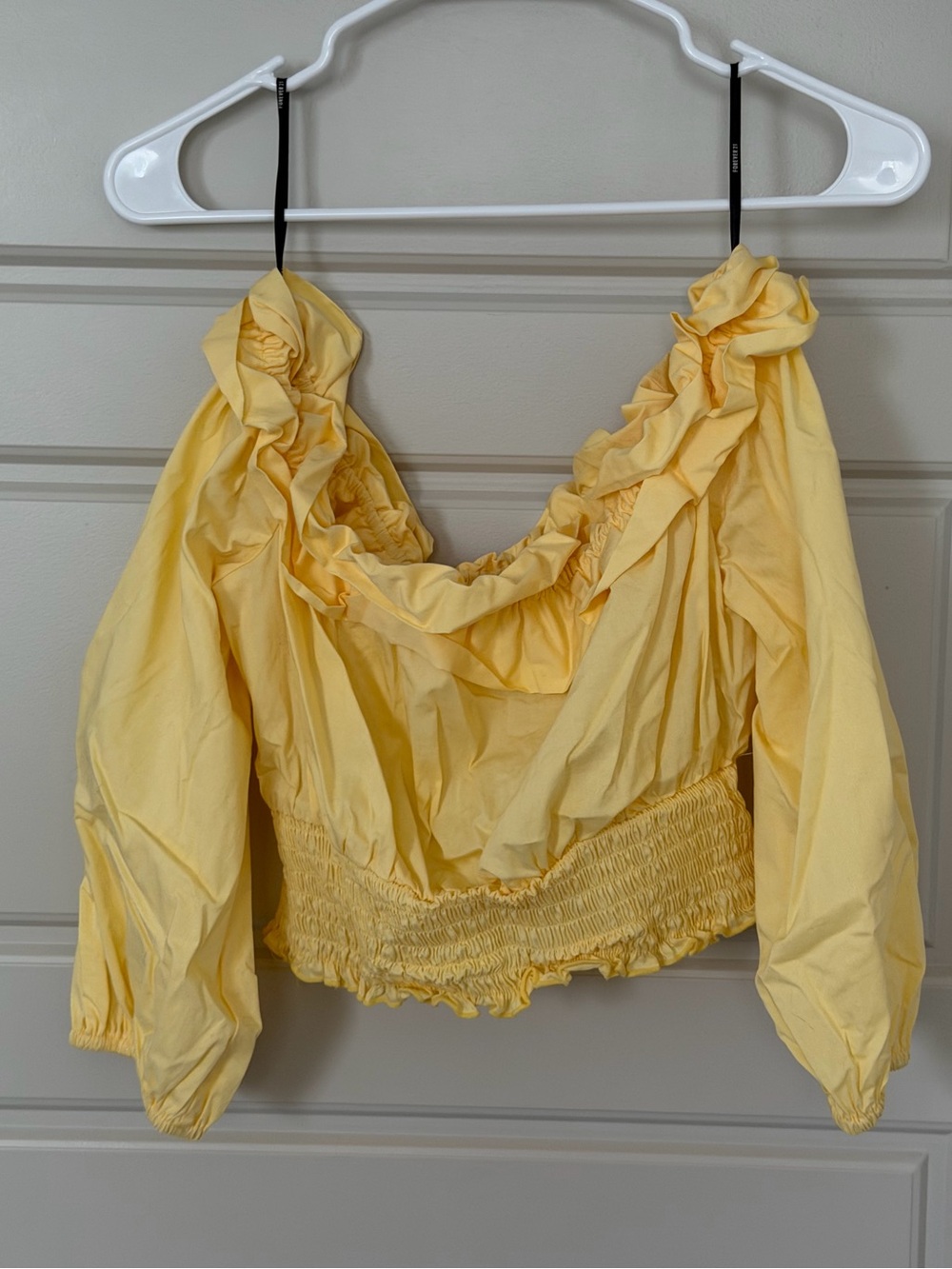Forever 21 Pastel Yellow Ruffle Off the Shoulder Long Sleeve Smocked Crop Top M